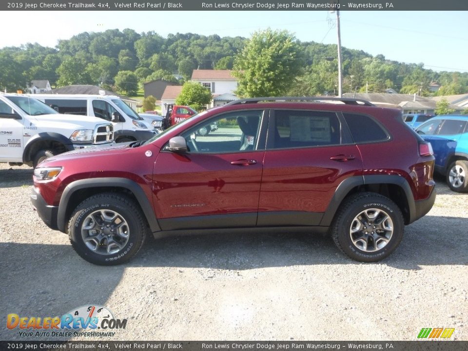 2019 Jeep Cherokee Trailhawk 4x4 Velvet Red Pearl / Black Photo #2