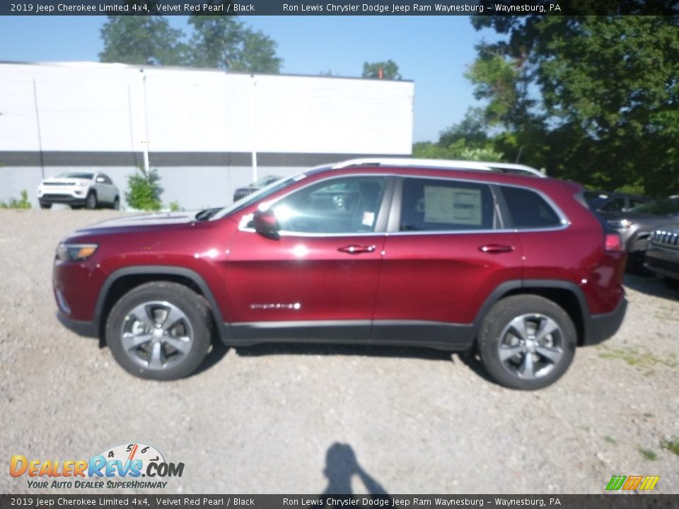 2019 Jeep Cherokee Limited 4x4 Velvet Red Pearl / Black Photo #2