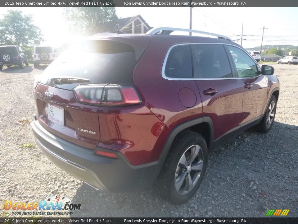 2019 Jeep Cherokee Limited 4x4 Velvet Red Pearl / Black Photo #5