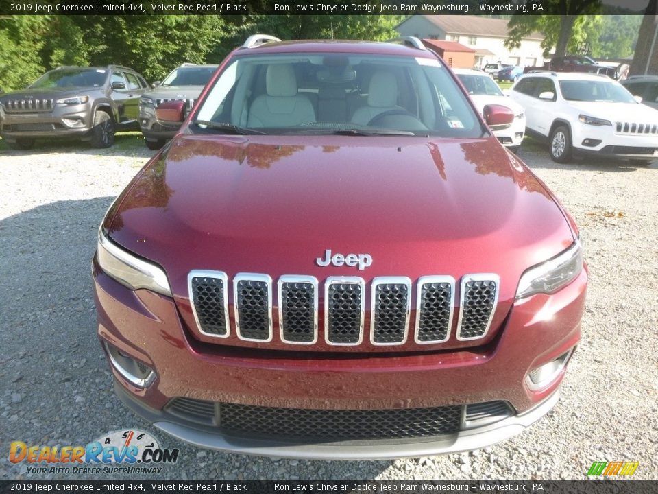 2019 Jeep Cherokee Limited 4x4 Velvet Red Pearl / Black Photo #8