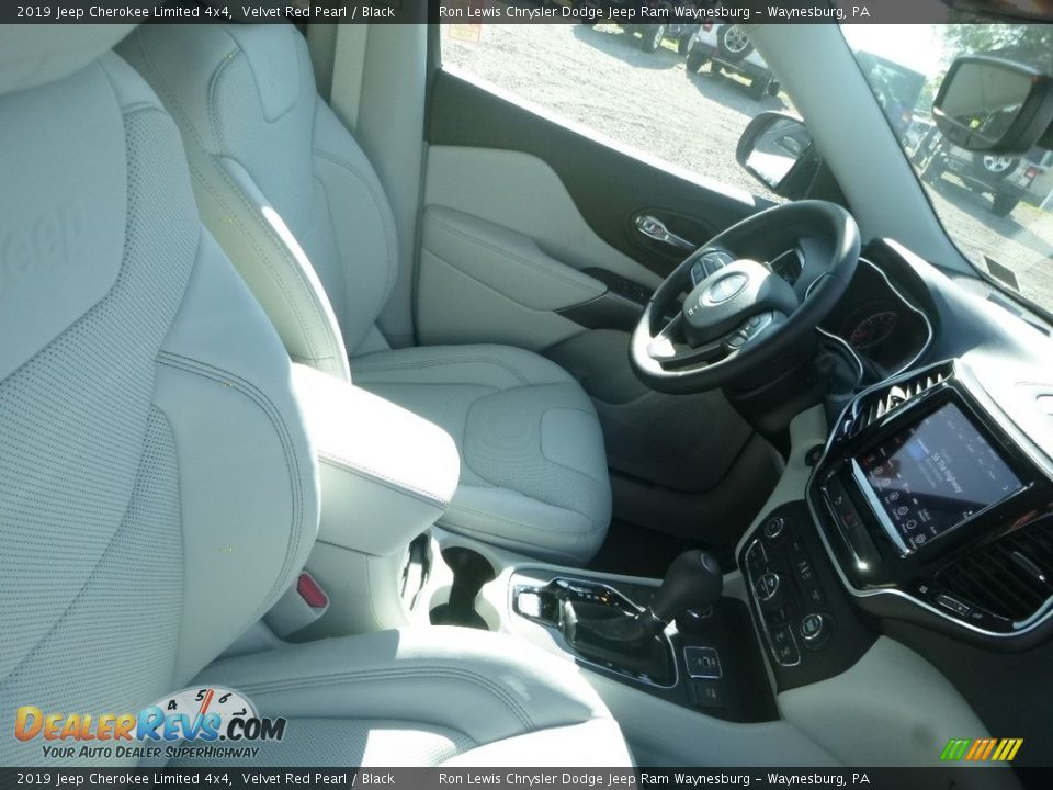 2019 Jeep Cherokee Limited 4x4 Velvet Red Pearl / Black Photo #10