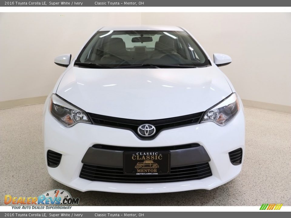 2016 Toyota Corolla LE Super White / Ivory Photo #2