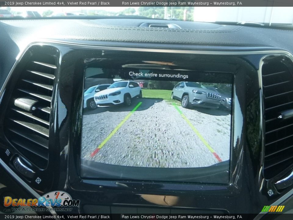 2019 Jeep Cherokee Limited 4x4 Velvet Red Pearl / Black Photo #17