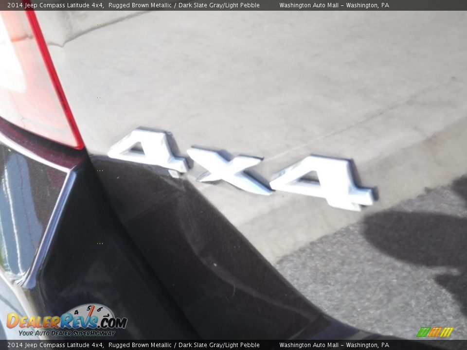 2014 Jeep Compass Latitude 4x4 Rugged Brown Metallic / Dark Slate Gray/Light Pebble Photo #11