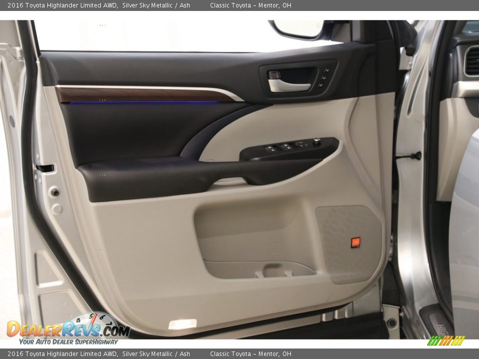 2016 Toyota Highlander Limited AWD Silver Sky Metallic / Ash Photo #4