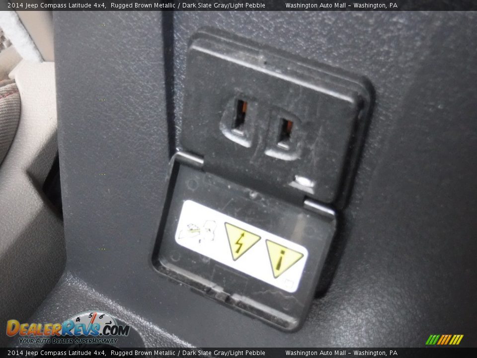 2014 Jeep Compass Latitude 4x4 Rugged Brown Metallic / Dark Slate Gray/Light Pebble Photo #22