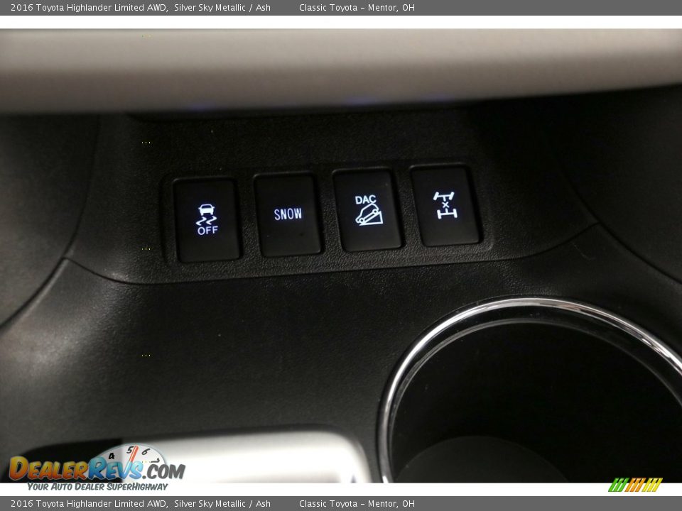 2016 Toyota Highlander Limited AWD Silver Sky Metallic / Ash Photo #14