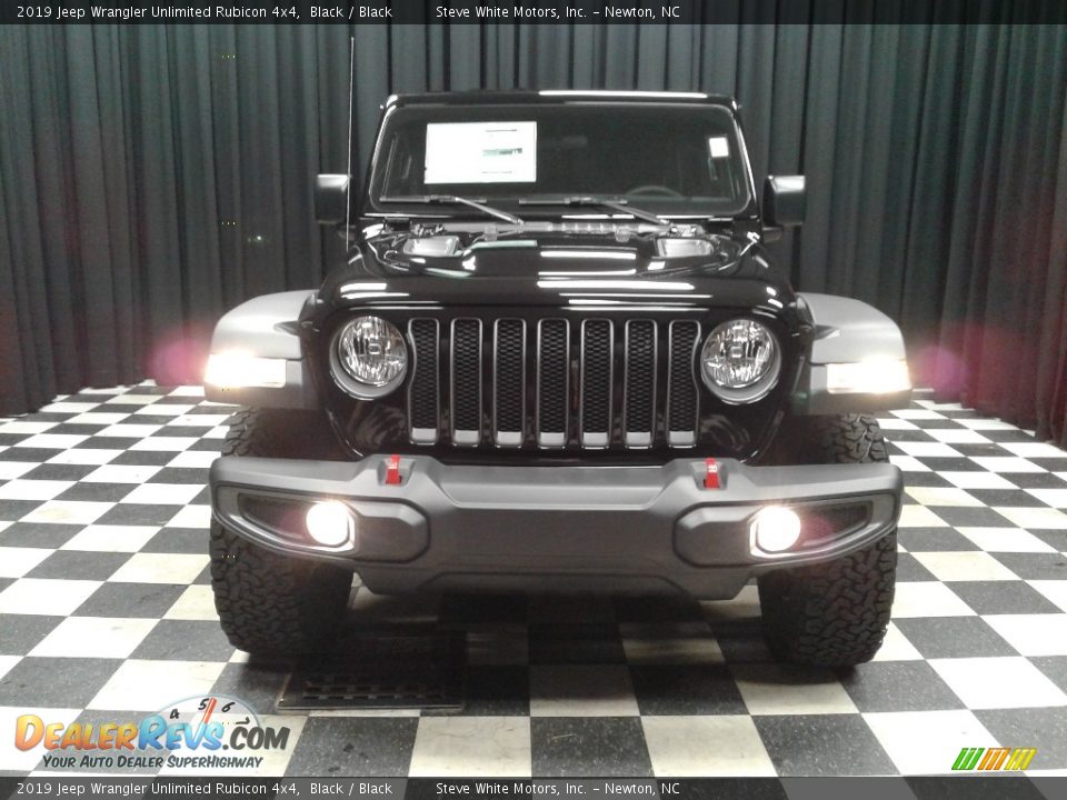 2019 Jeep Wrangler Unlimited Rubicon 4x4 Black / Black Photo #3