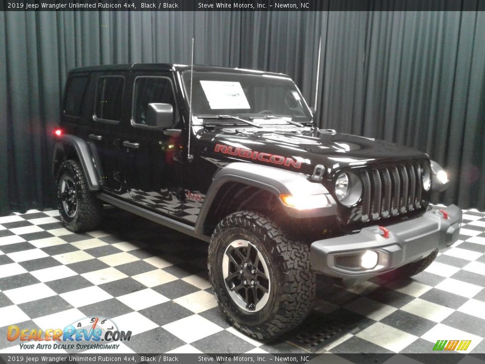 2019 Jeep Wrangler Unlimited Rubicon 4x4 Black / Black Photo #4