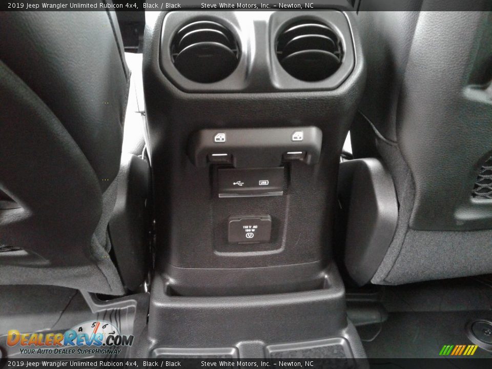 2019 Jeep Wrangler Unlimited Rubicon 4x4 Black / Black Photo #13