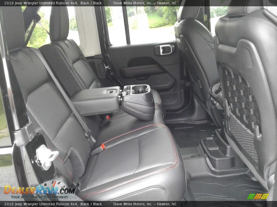 2019 Jeep Wrangler Unlimited Rubicon 4x4 Black / Black Photo #14