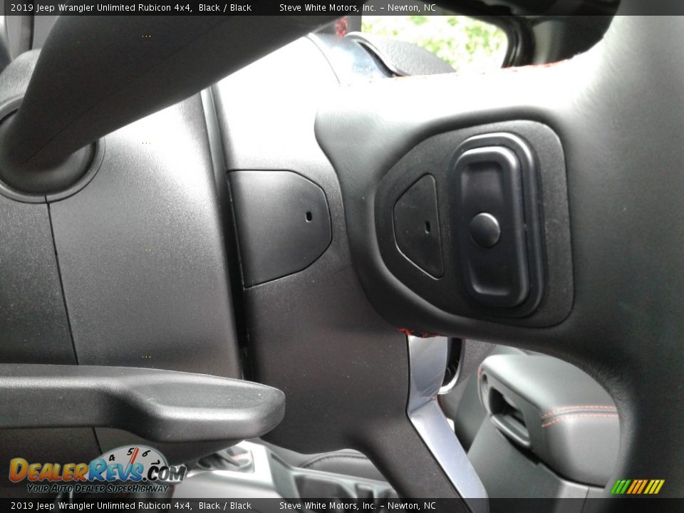 2019 Jeep Wrangler Unlimited Rubicon 4x4 Black / Black Photo #16