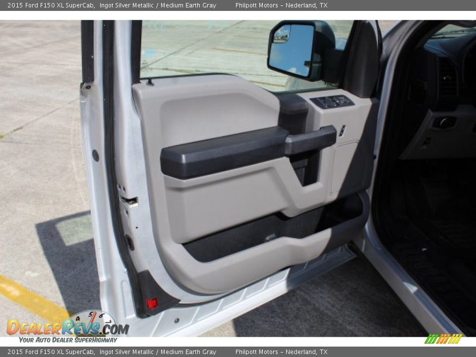 2015 Ford F150 XL SuperCab Ingot Silver Metallic / Medium Earth Gray Photo #10