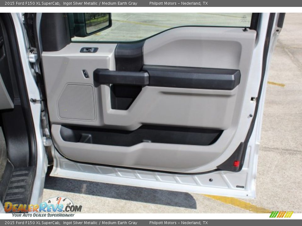 2015 Ford F150 XL SuperCab Ingot Silver Metallic / Medium Earth Gray Photo #20