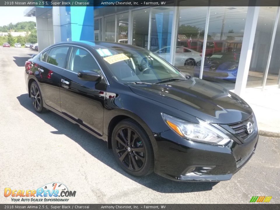 2018 Nissan Altima 2.5 S Super Black / Charcoal Photo #1