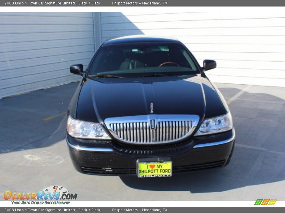 2008 Lincoln Town Car Signature Limited Black / Black Photo #3