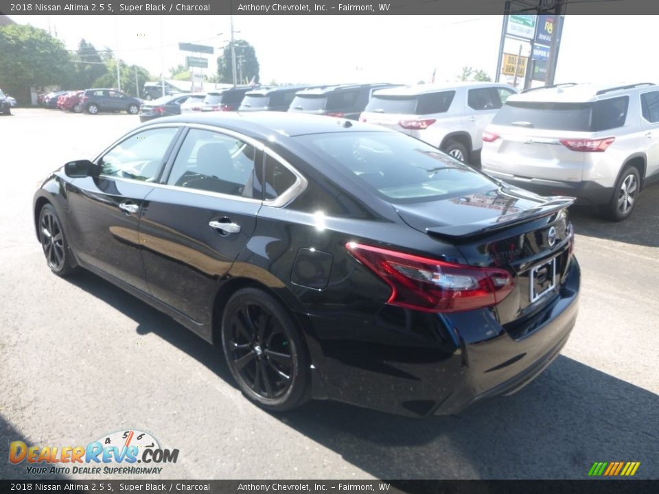 2018 Nissan Altima 2.5 S Super Black / Charcoal Photo #6