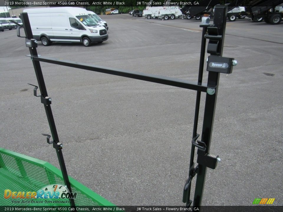 2019 Mercedes-Benz Sprinter 4500 Cab Chassis Arctic White / Black Photo #16