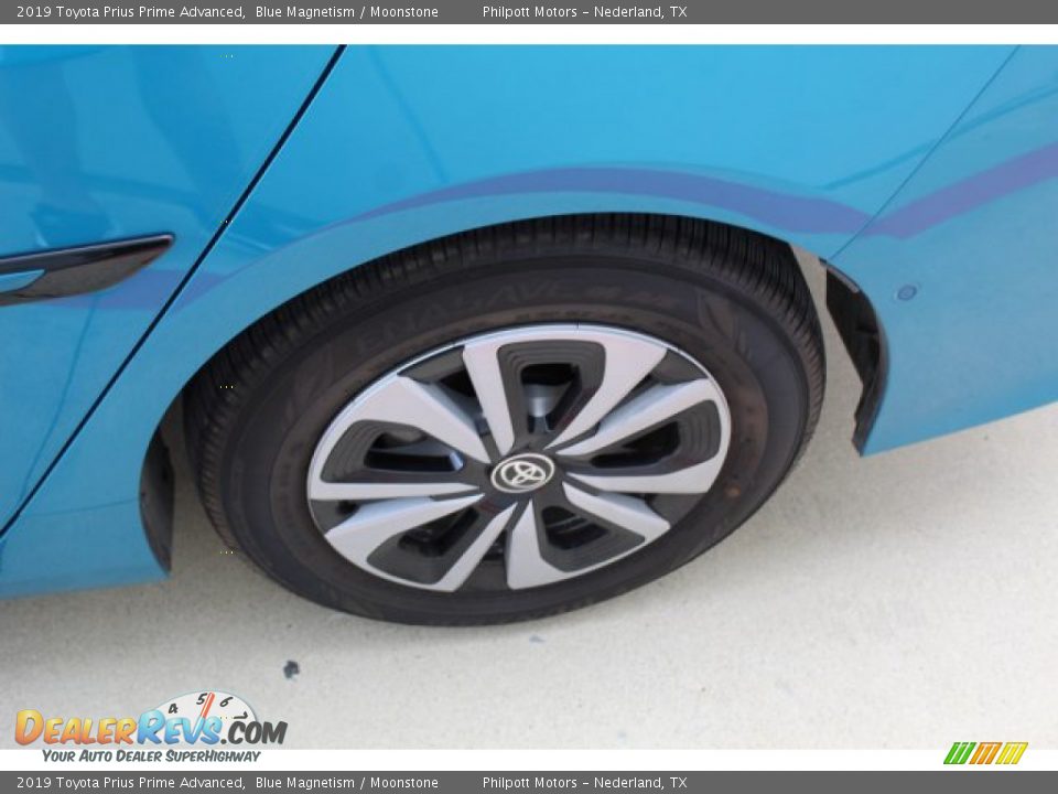2019 Toyota Prius Prime Advanced Blue Magnetism / Moonstone Photo #6