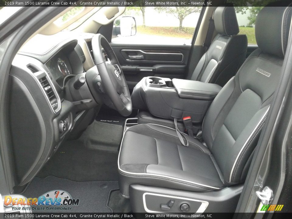 Black Interior - 2019 Ram 1500 Laramie Crew Cab 4x4 Photo #10