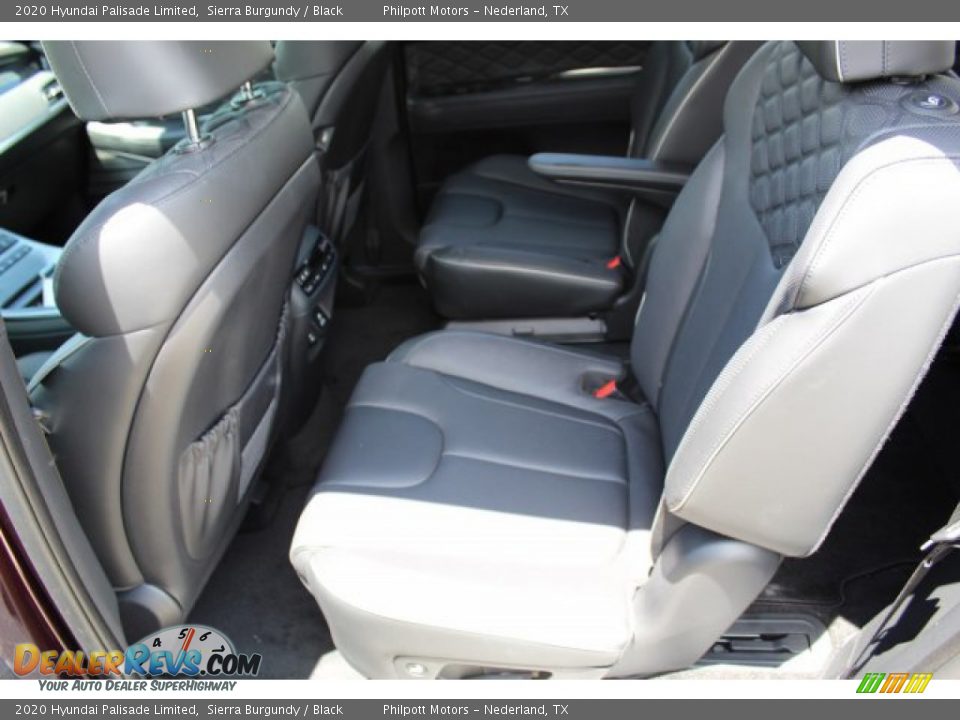 Rear Seat of 2020 Hyundai Palisade Limited Photo #17