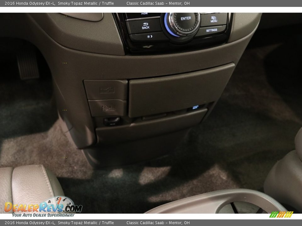 2016 Honda Odyssey EX-L Smoky Topaz Metallic / Truffle Photo #14