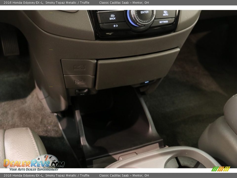 2016 Honda Odyssey EX-L Smoky Topaz Metallic / Truffle Photo #16