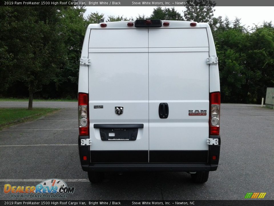 2019 Ram ProMaster 1500 High Roof Cargo Van Bright White / Black Photo #7