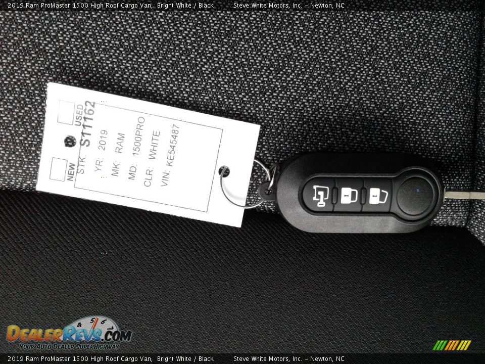 2019 Ram ProMaster 1500 High Roof Cargo Van Bright White / Black Photo #23