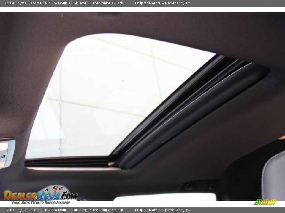 2019 Toyota Tacoma TRD Pro Double Cab 4x4 Super White / Black Photo #24