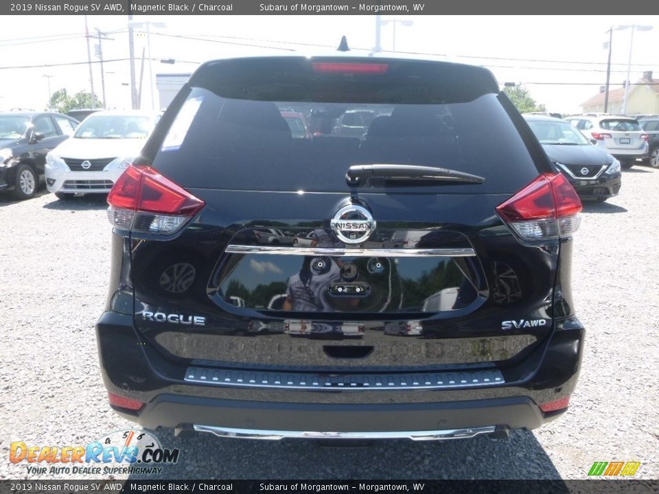 2019 Nissan Rogue SV AWD Magnetic Black / Charcoal Photo #5