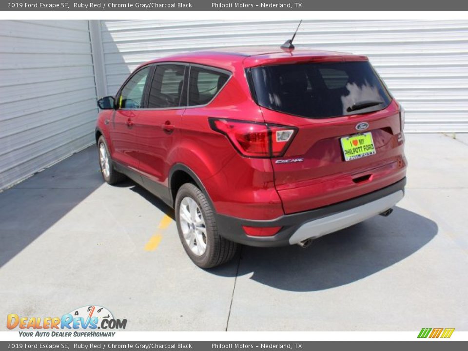 2019 Ford Escape SE Ruby Red / Chromite Gray/Charcoal Black Photo #6