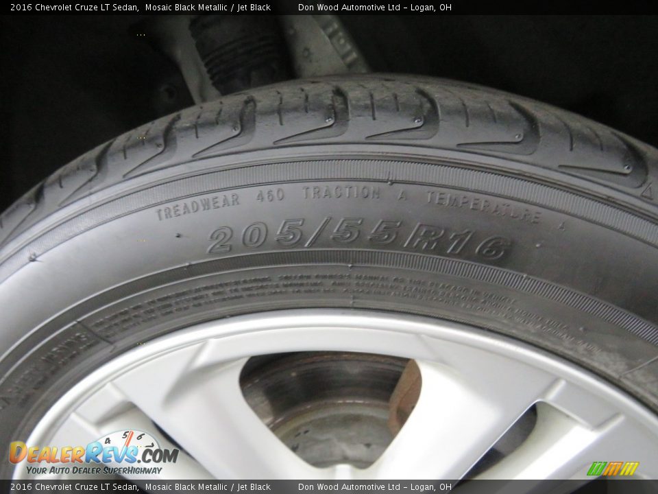 2016 Chevrolet Cruze LT Sedan Mosaic Black Metallic / Jet Black Photo #2