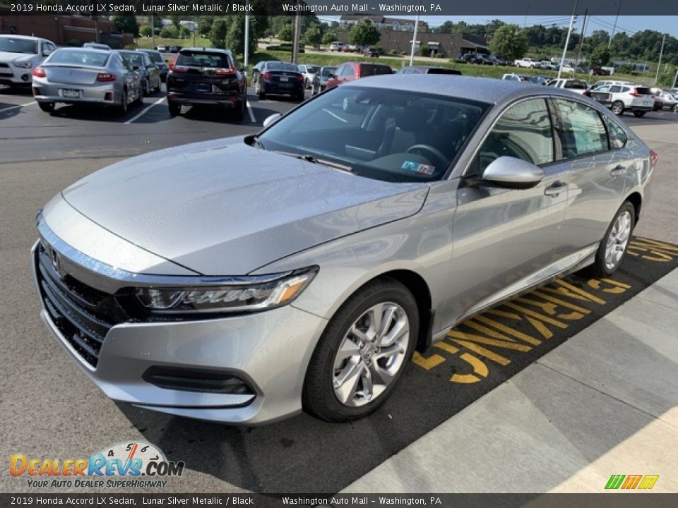 2019 Honda Accord LX Sedan Lunar Silver Metallic / Black Photo #4