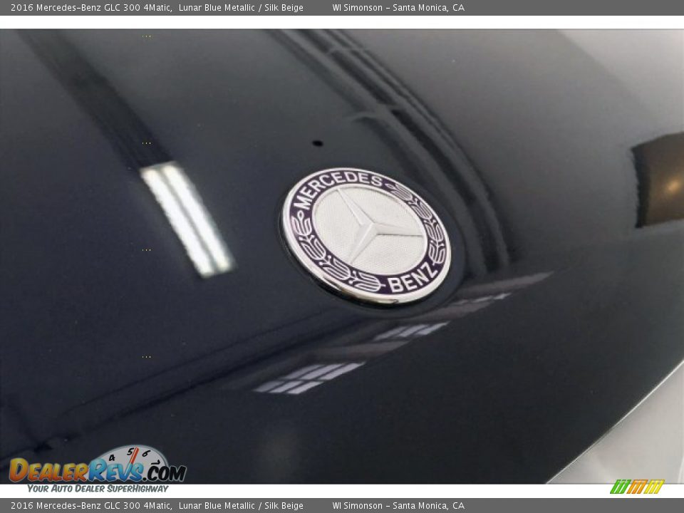 2016 Mercedes-Benz GLC 300 4Matic Lunar Blue Metallic / Silk Beige Photo #33
