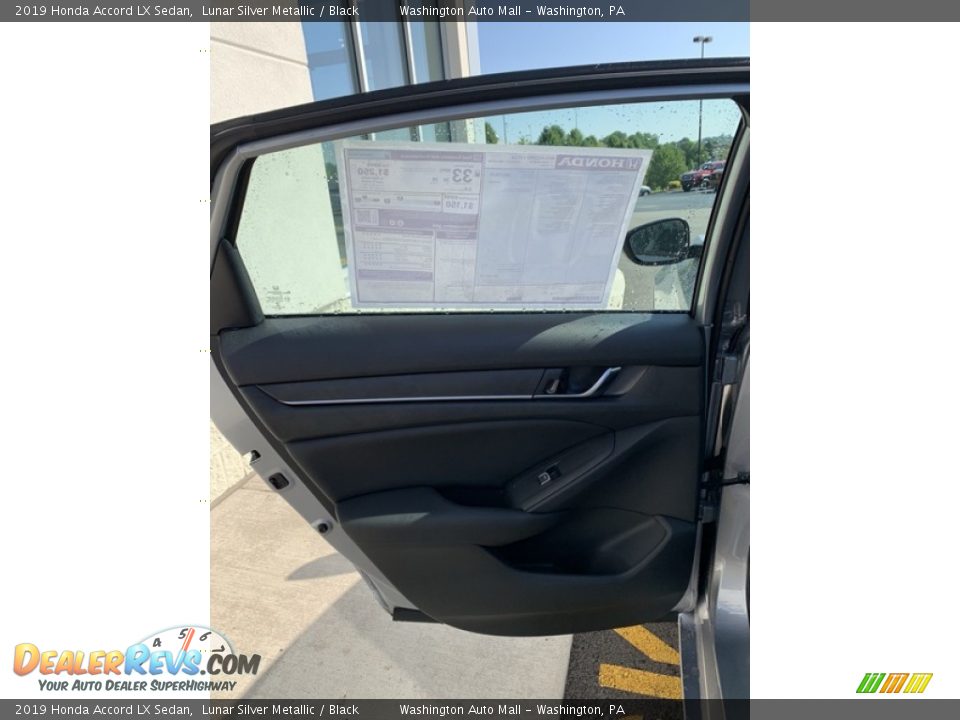 2019 Honda Accord LX Sedan Lunar Silver Metallic / Black Photo #16