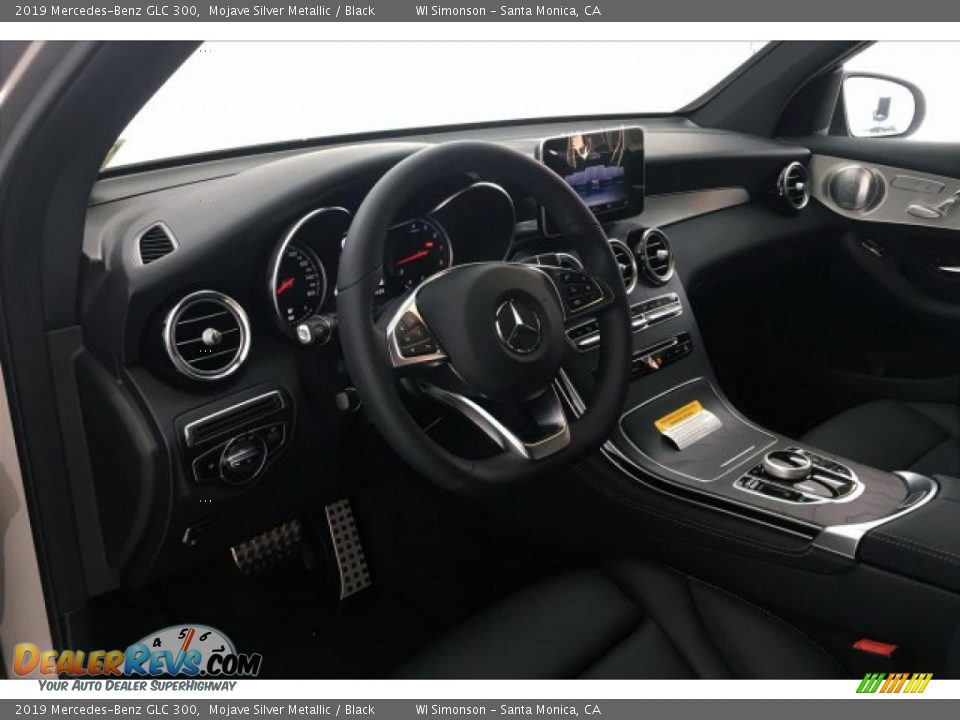 2019 Mercedes-Benz GLC 300 Mojave Silver Metallic / Black Photo #4
