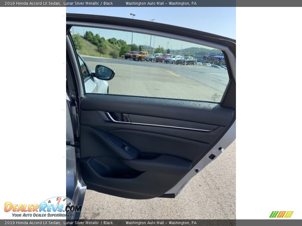 2019 Honda Accord LX Sedan Lunar Silver Metallic / Black Photo #22
