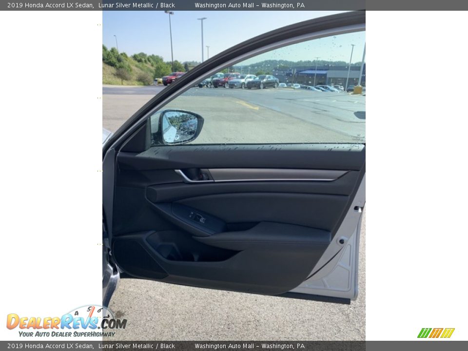 2019 Honda Accord LX Sedan Lunar Silver Metallic / Black Photo #25