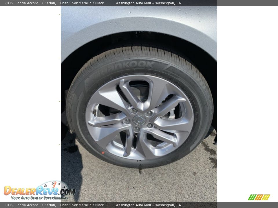 2019 Honda Accord LX Sedan Lunar Silver Metallic / Black Photo #28