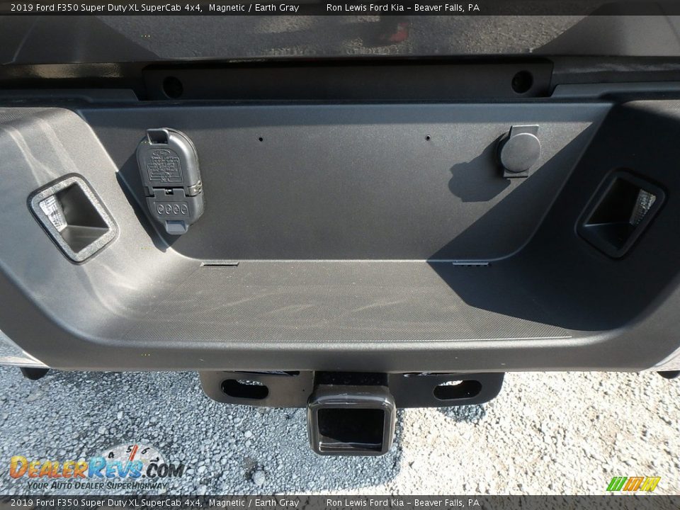2019 Ford F350 Super Duty XL SuperCab 4x4 Magnetic / Earth Gray Photo #4