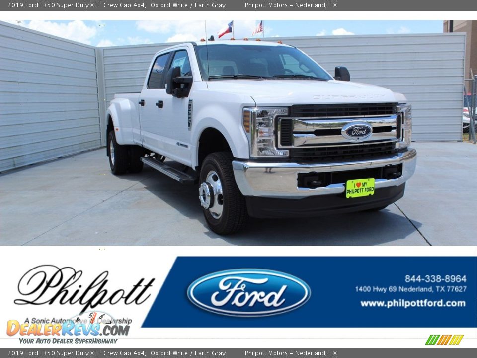 2019 Ford F350 Super Duty XLT Crew Cab 4x4 Oxford White / Earth Gray Photo #1