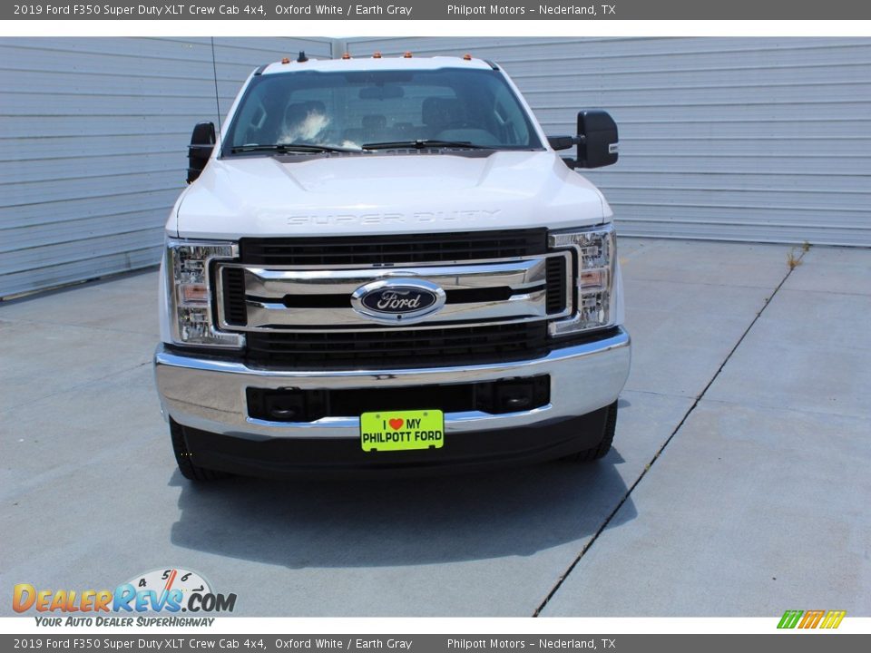 2019 Ford F350 Super Duty XLT Crew Cab 4x4 Oxford White / Earth Gray Photo #3