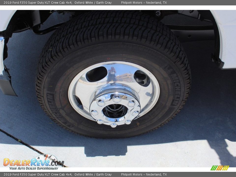 2019 Ford F350 Super Duty XLT Crew Cab 4x4 Oxford White / Earth Gray Photo #5