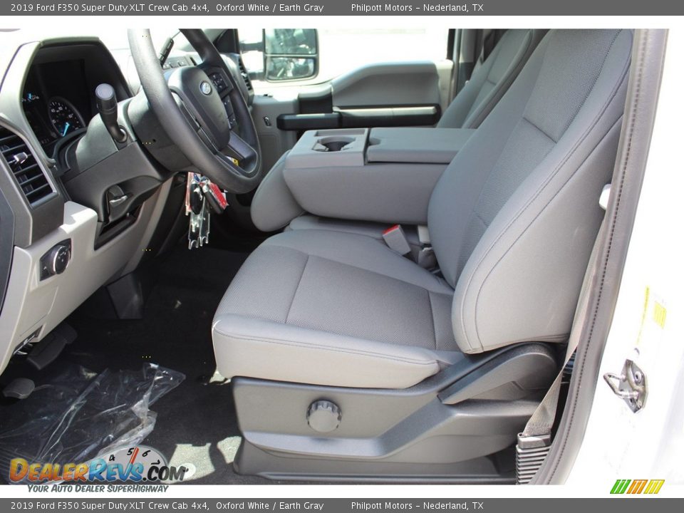 2019 Ford F350 Super Duty XLT Crew Cab 4x4 Oxford White / Earth Gray Photo #11