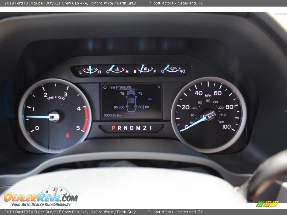 2019 Ford F350 Super Duty XLT Crew Cab 4x4 Oxford White / Earth Gray Photo #14