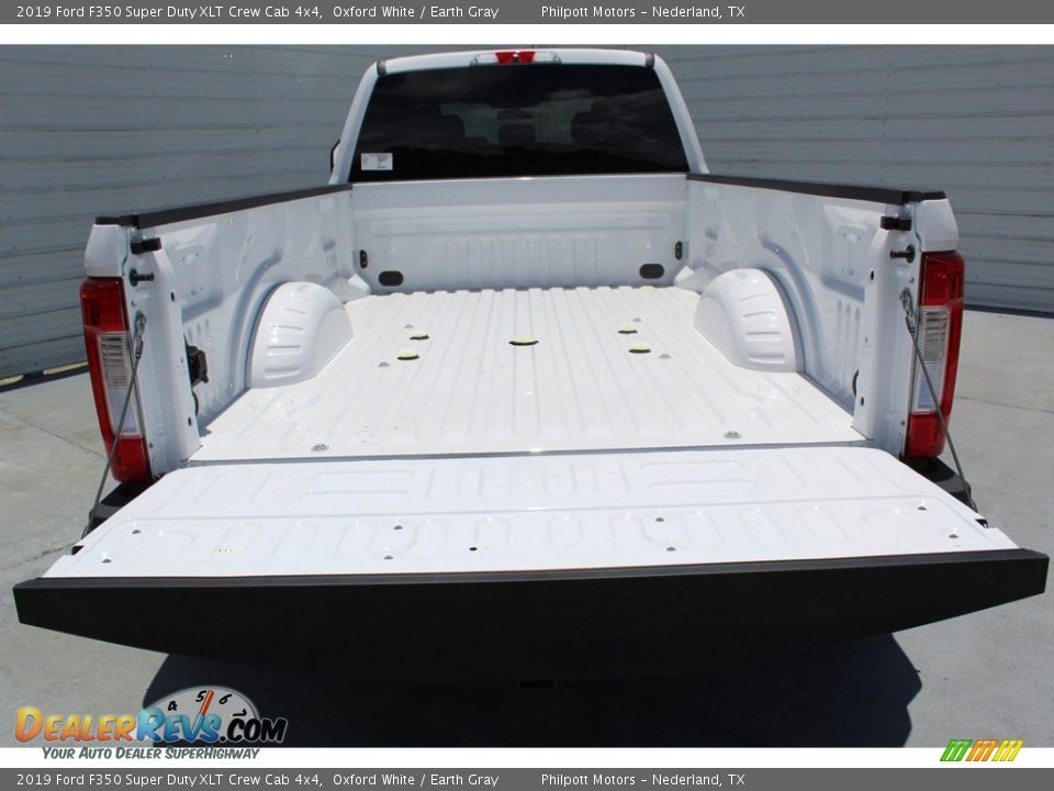 2019 Ford F350 Super Duty XLT Crew Cab 4x4 Oxford White / Earth Gray Photo #23