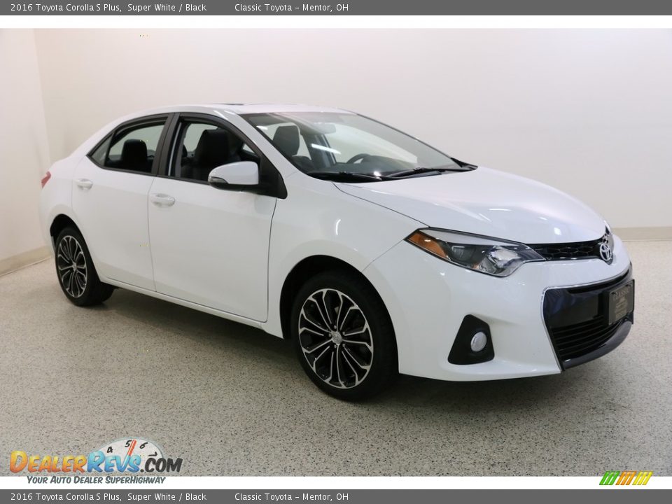 2016 Toyota Corolla S Plus Super White / Black Photo #1