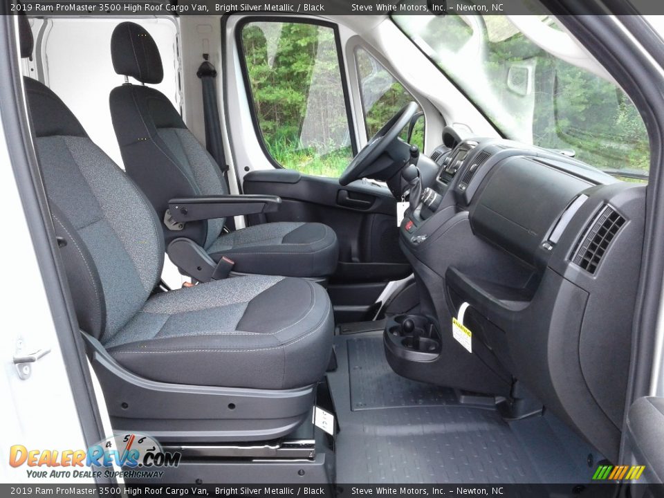 2019 Ram ProMaster 3500 High Roof Cargo Van Bright Silver Metallic / Black Photo #12