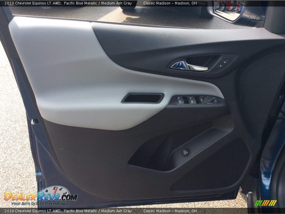 2019 Chevrolet Equinox LT AWD Pacific Blue Metallic / Medium Ash Gray Photo #8